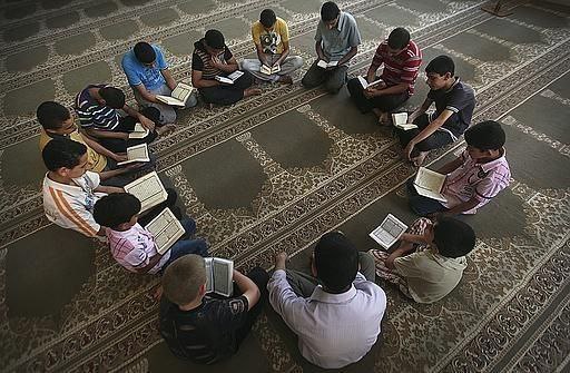صورَةٌ تُعَبِّرُ عن مَقالِ مَعاييرِ تَربيَةِ الرِّجال